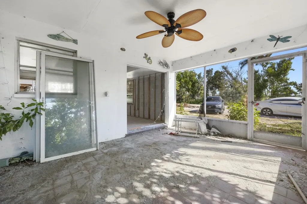 837 Casa Ybel Road Sanibel FL 33957