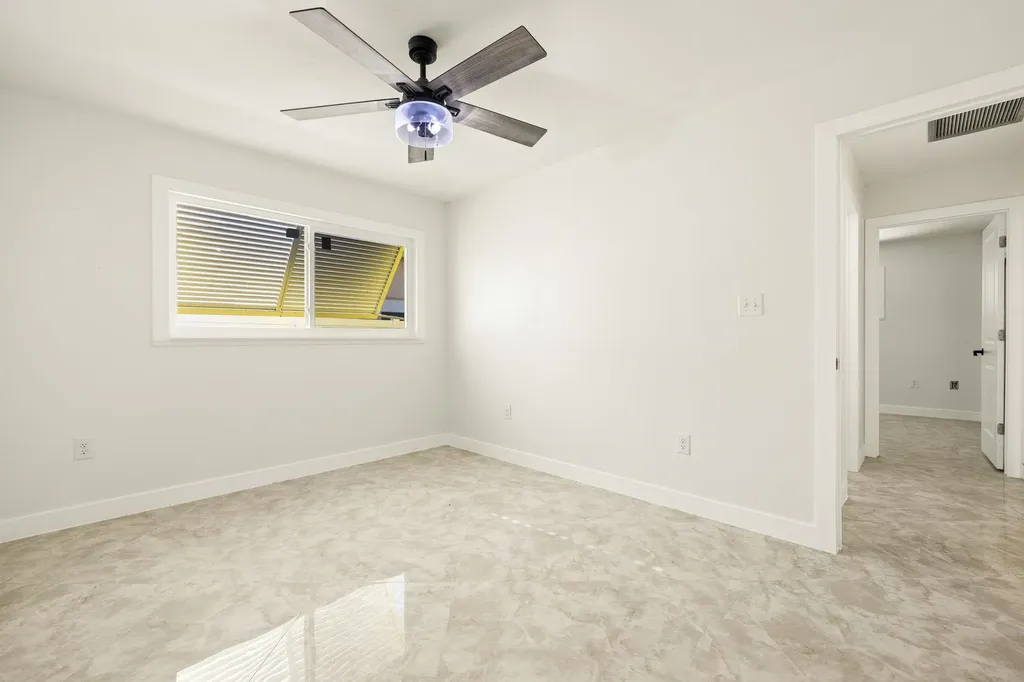 1672 Atlanta Plaza Drive Sanibel FL 33957