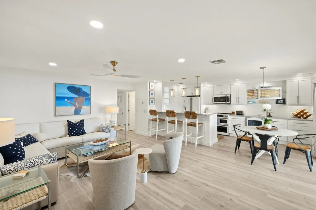 827 E Gulf Drive Sanibel FL 33957