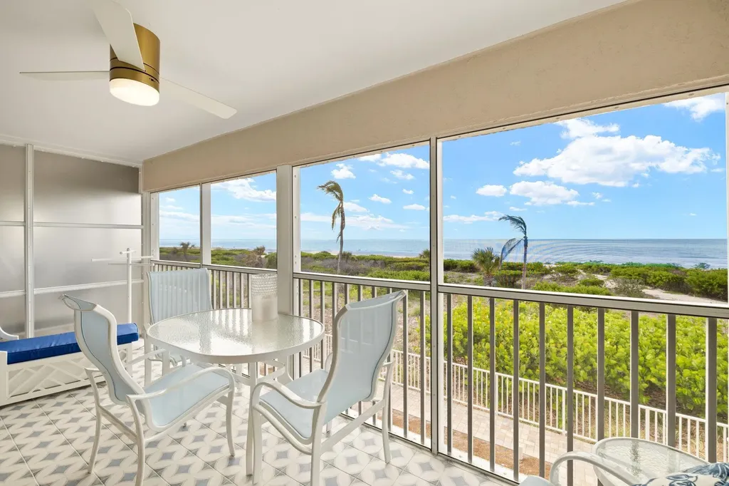 827 E Gulf Drive Sanibel FL 33957