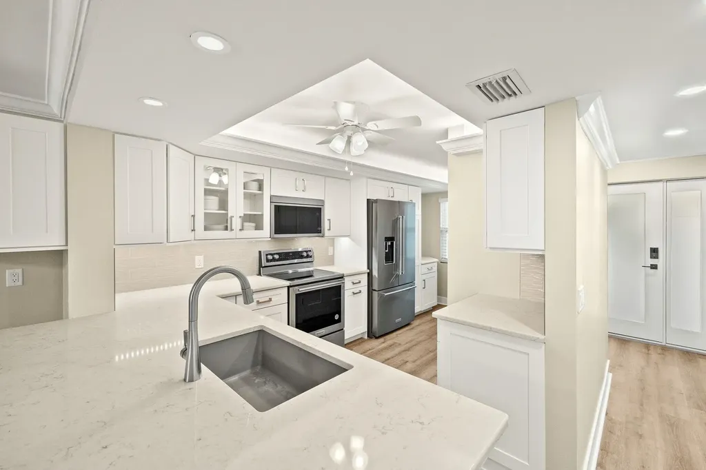 3067 W Gulf Drive Sanibel FL 33957