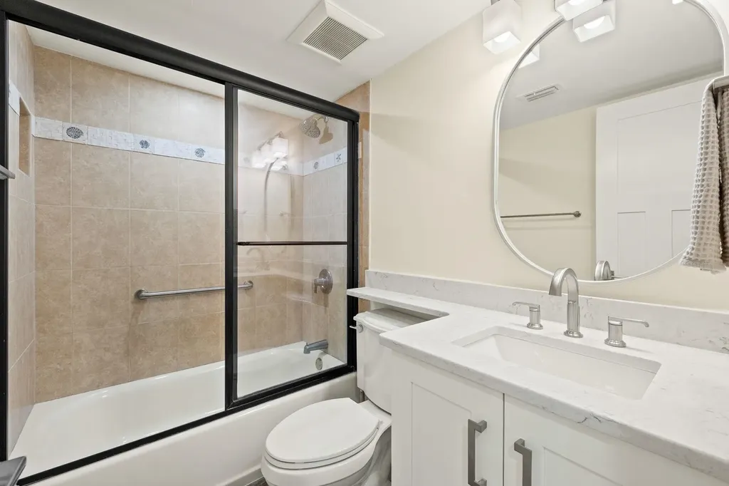 3067 W Gulf Drive Sanibel FL 33957