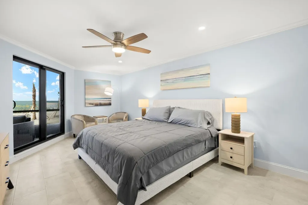 2445 W Gulf Drive Sanibel FL 33957