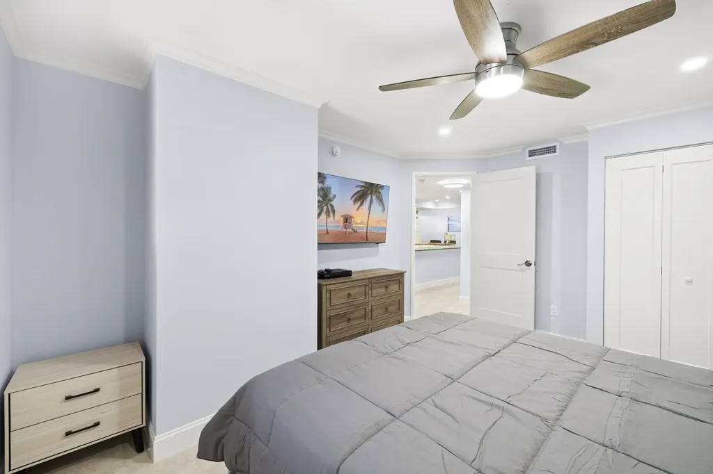 2445 W Gulf Drive Sanibel FL 33957