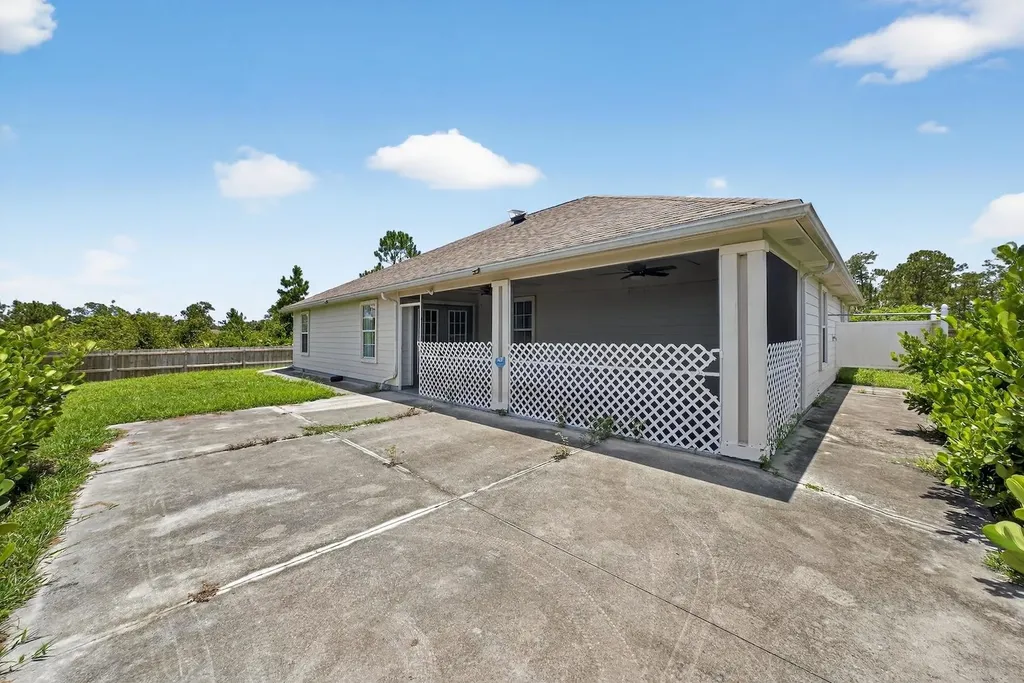509 Scott Avenue Lehigh Acres FL 33972