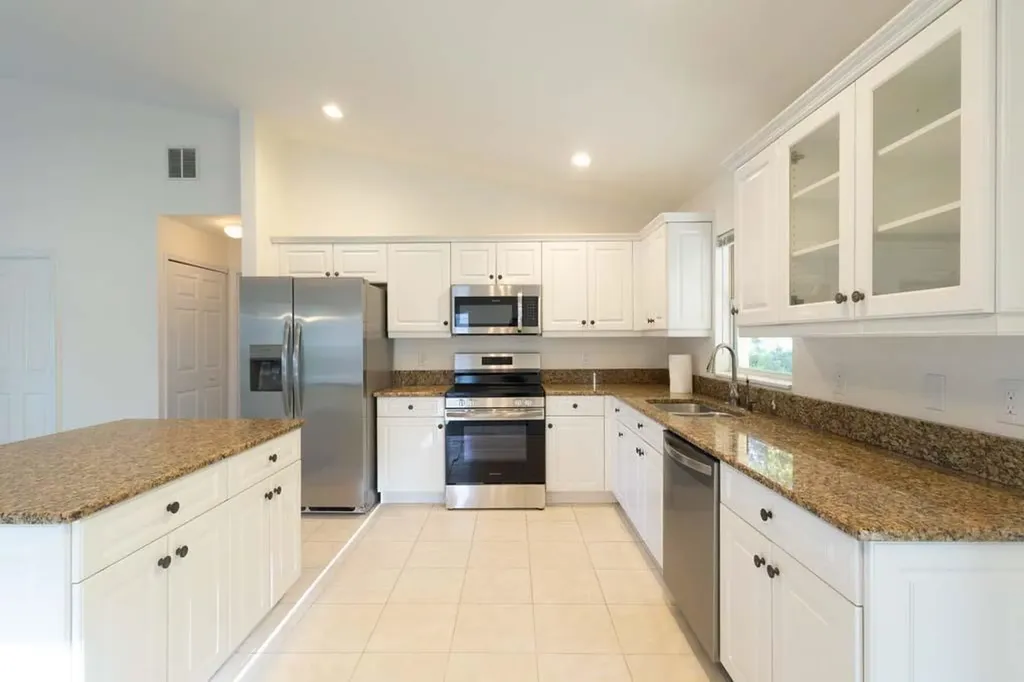 3808 27th Street Lehigh Acres FL 33976-3843
