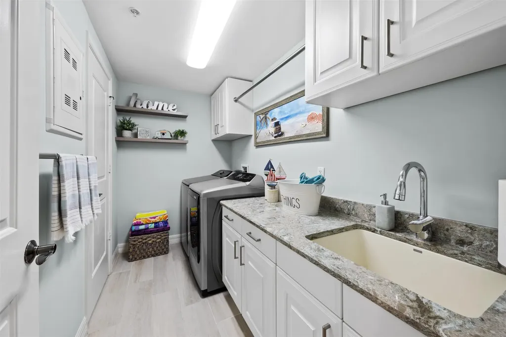 14300 Riva Del Lago Drive Fort Myers FL 33907