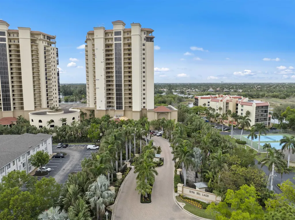 14300 Riva Del Lago Drive Fort Myers FL 33907