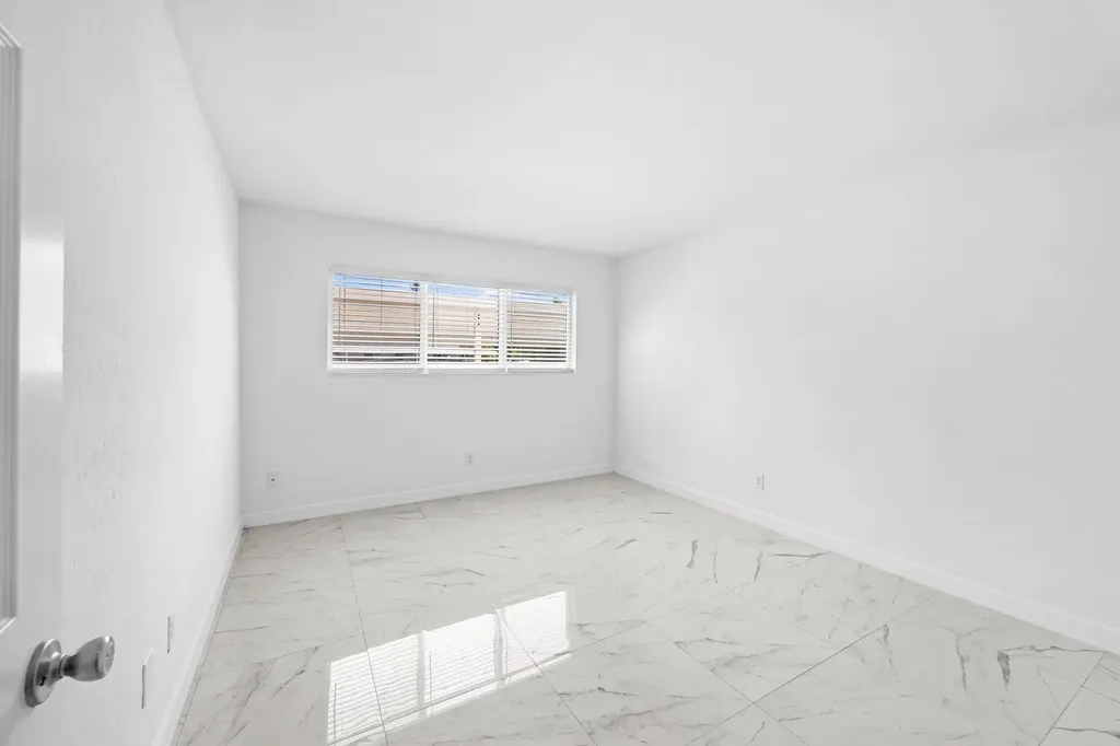 601 Periwinkle Way Sanibel FL 33957