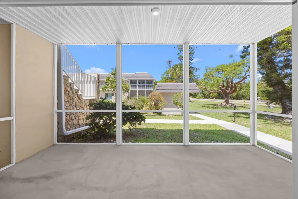 601 Periwinkle Way Sanibel FL 33957