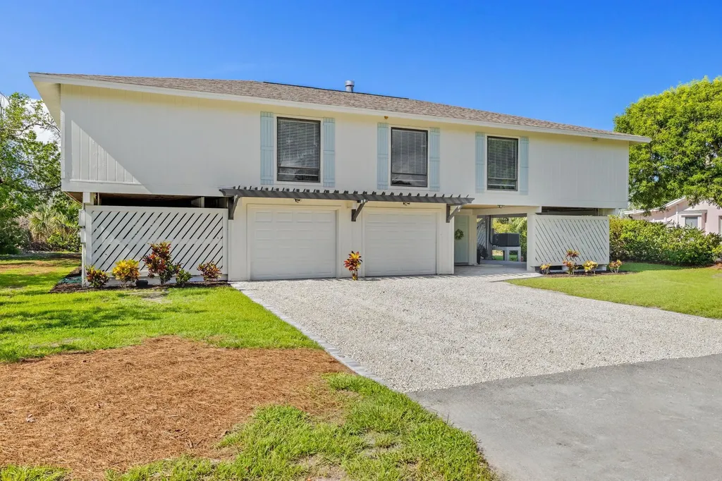 1448 Albatross Road Sanibel FL 33957