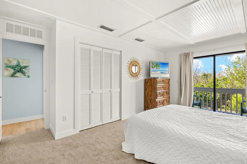 1448 Albatross Road Sanibel FL 33957