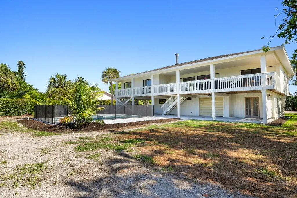 1448 Albatross Road Sanibel FL 33957
