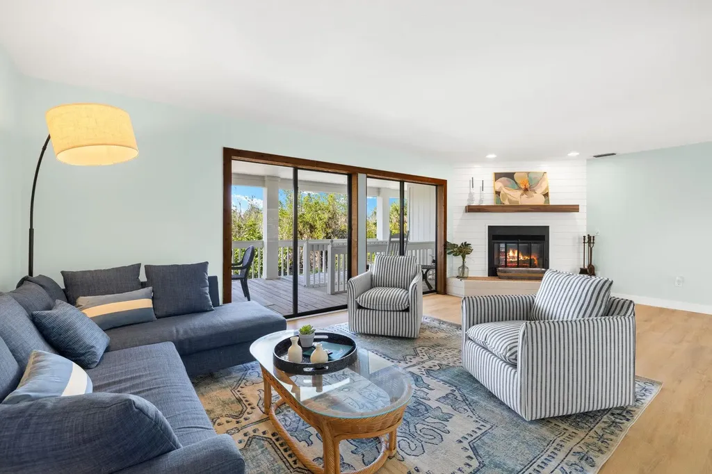 1448 Albatross Road Sanibel FL 33957