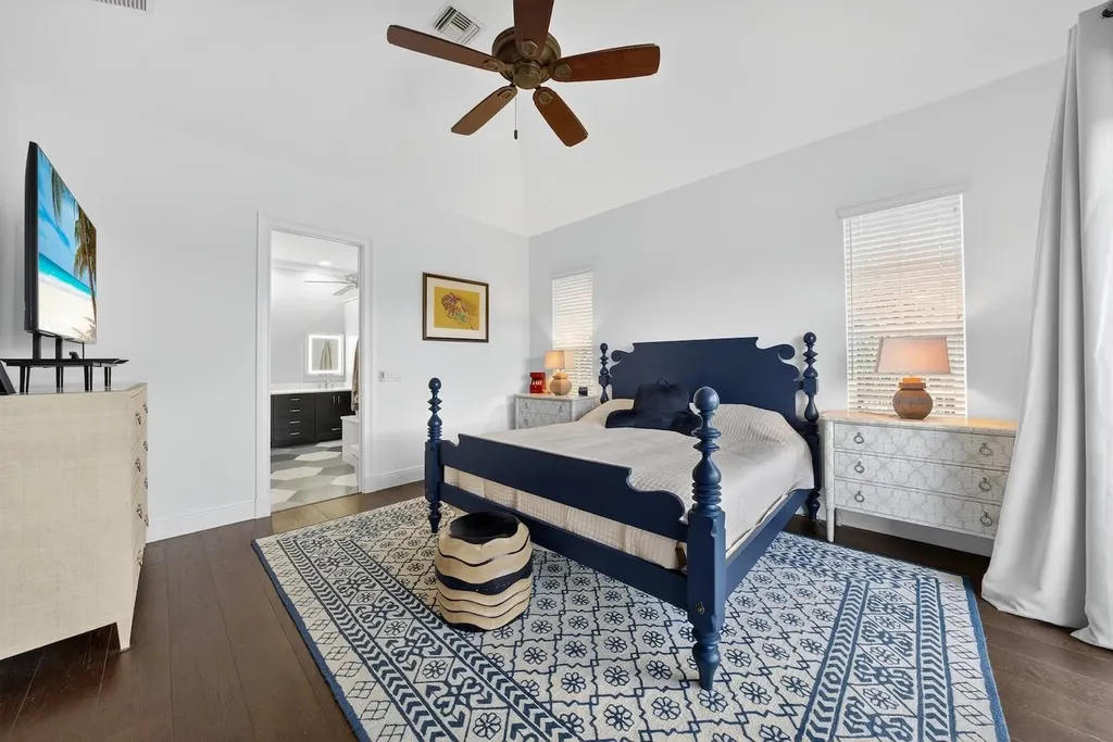 1537 Sand Castle Road Sanibel FL 33957