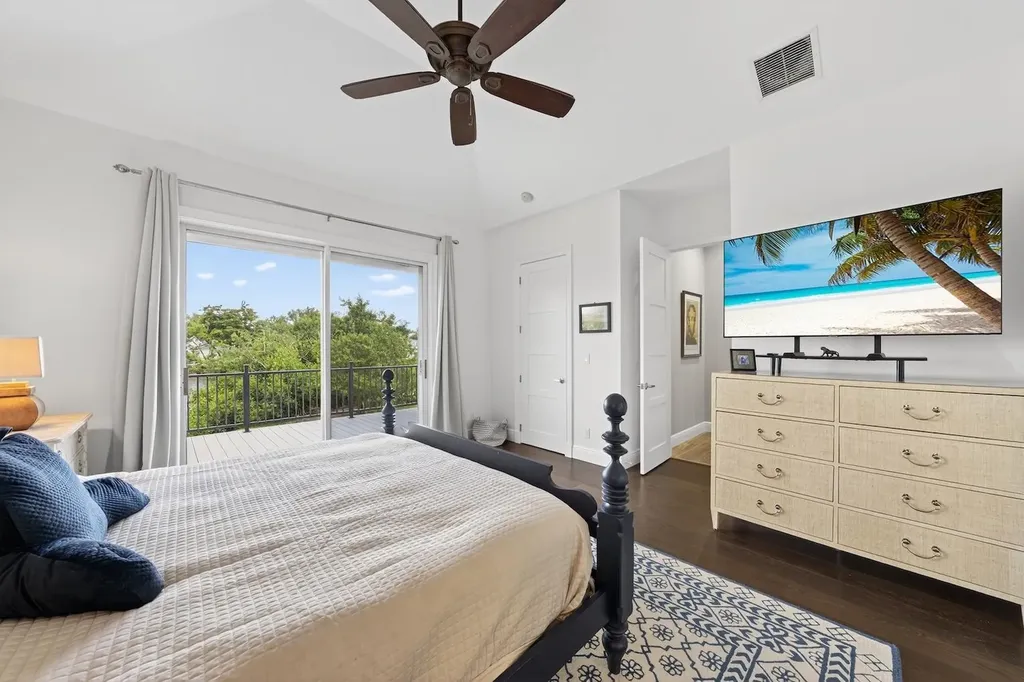 1537 Sand Castle Road Sanibel FL 33957