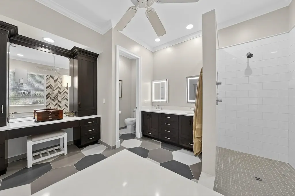 1537 Sand Castle Road Sanibel FL 33957