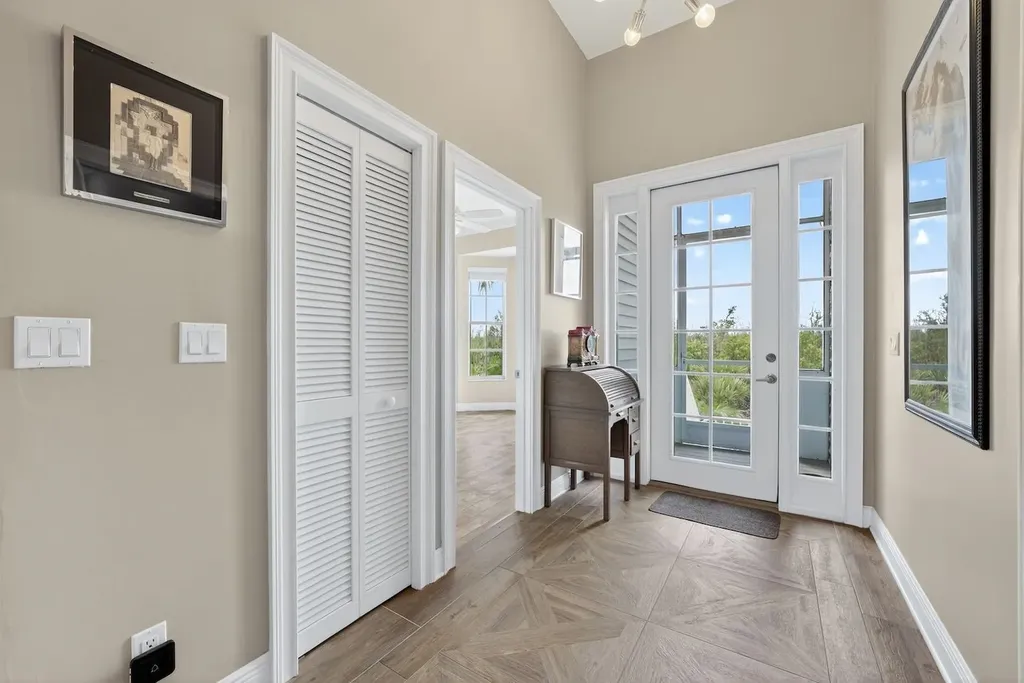 1537 Sand Castle Road Sanibel FL 33957