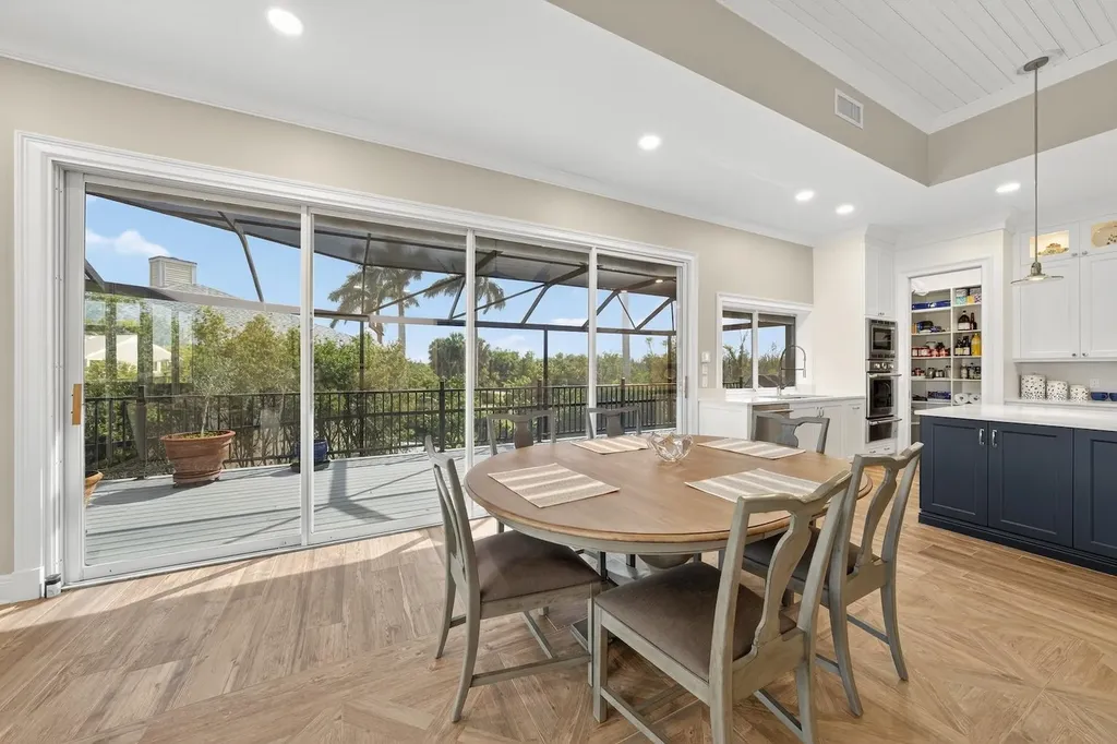 1537 Sand Castle Road Sanibel FL 33957