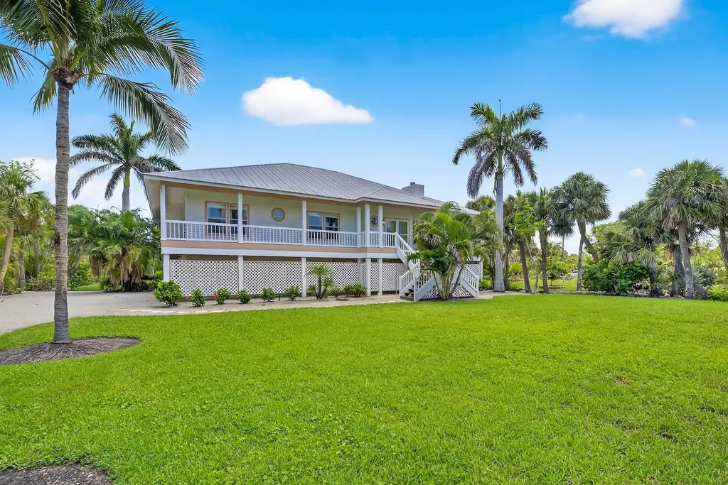 6120 Henderson Road Sanibel FL 33957