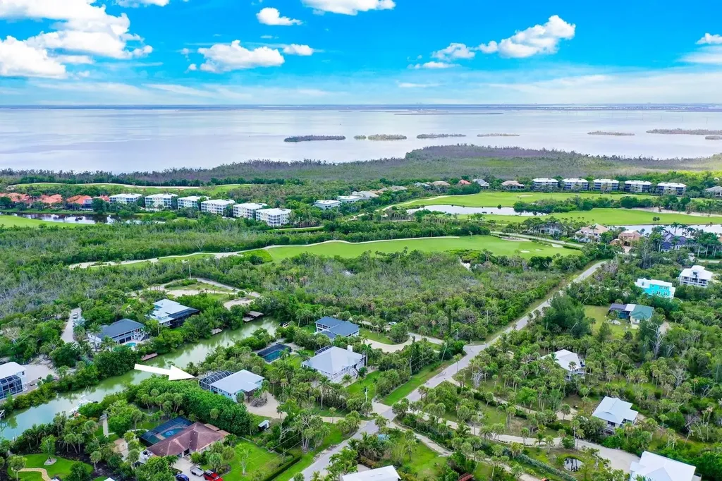 6120 Henderson Road Sanibel FL 33957