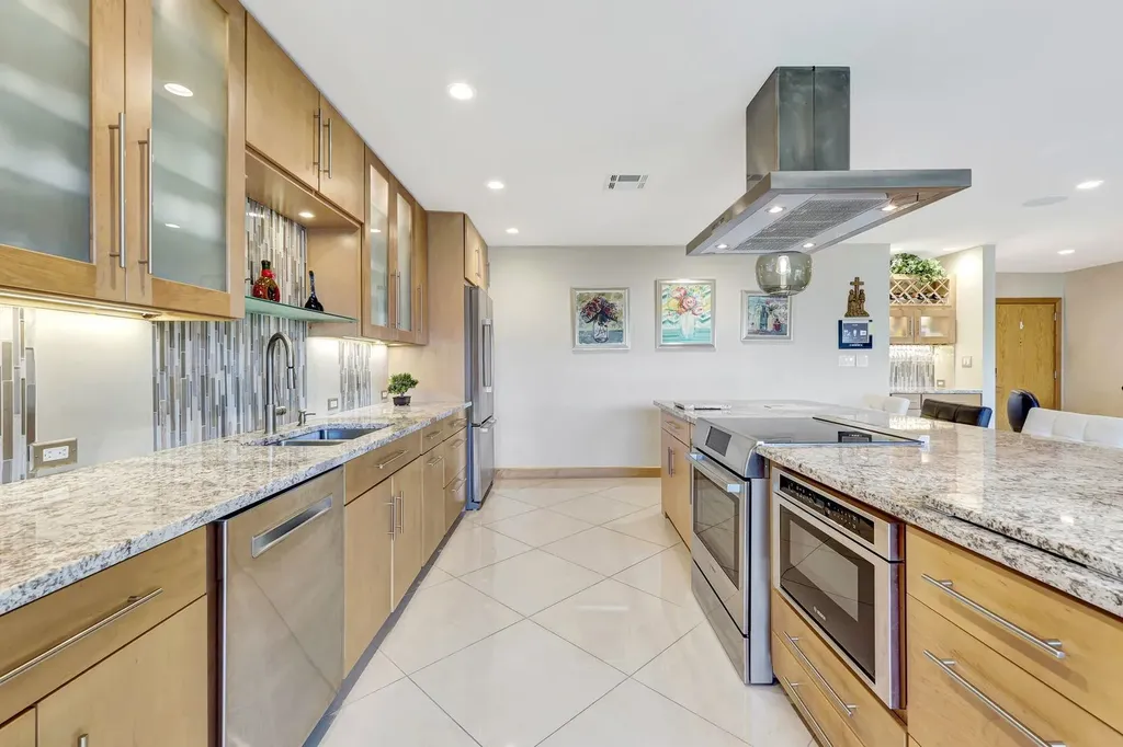 7105 Quail Run Court W Fort Myers FL 33908