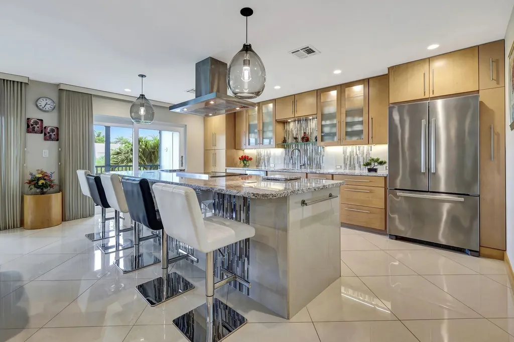 7105 Quail Run Court W Fort Myers FL 33908