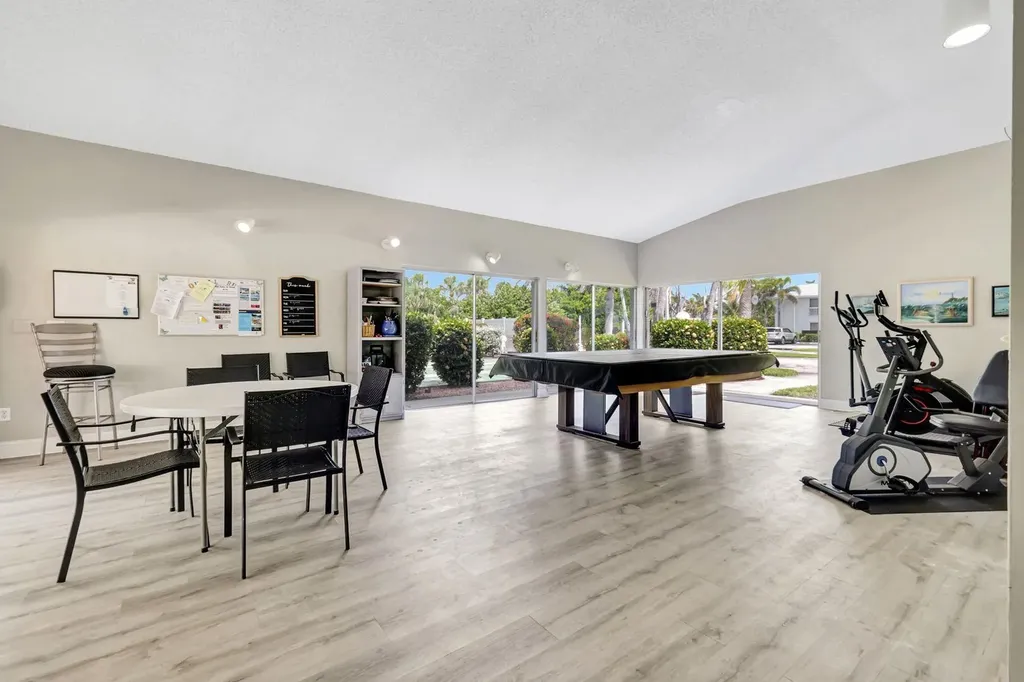 7105 Quail Run Court W Fort Myers FL 33908