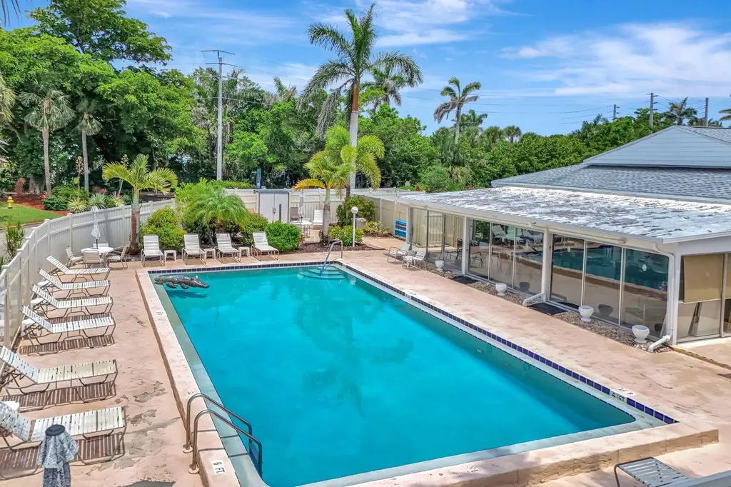 7105 Quail Run Court W Fort Myers FL 33908