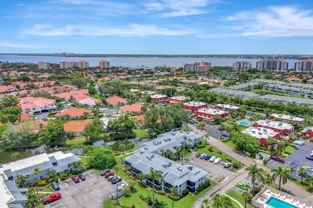 7105 Quail Run Court W Fort Myers FL 33908