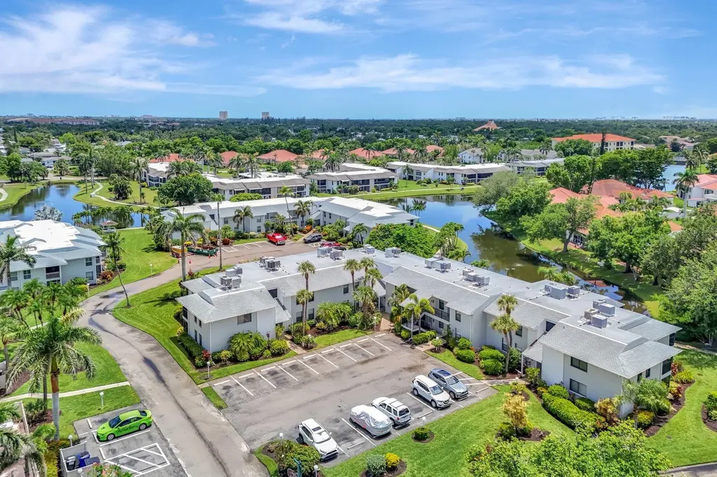 7105 Quail Run Court W Fort Myers FL 33908