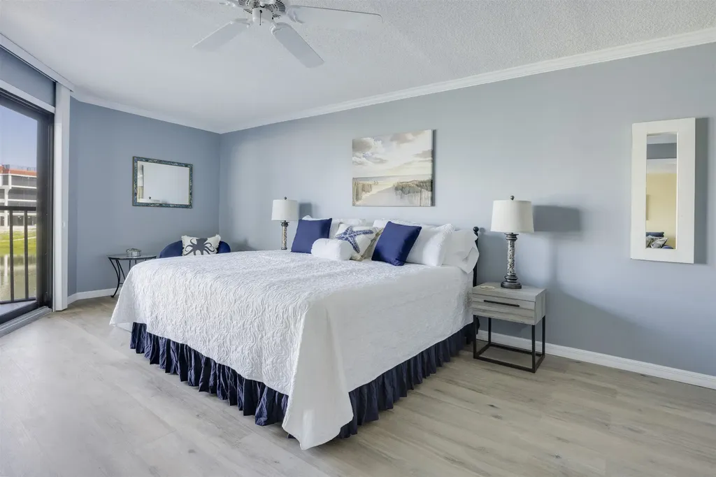 2445 W Gulf Drive Sanibel FL 33957