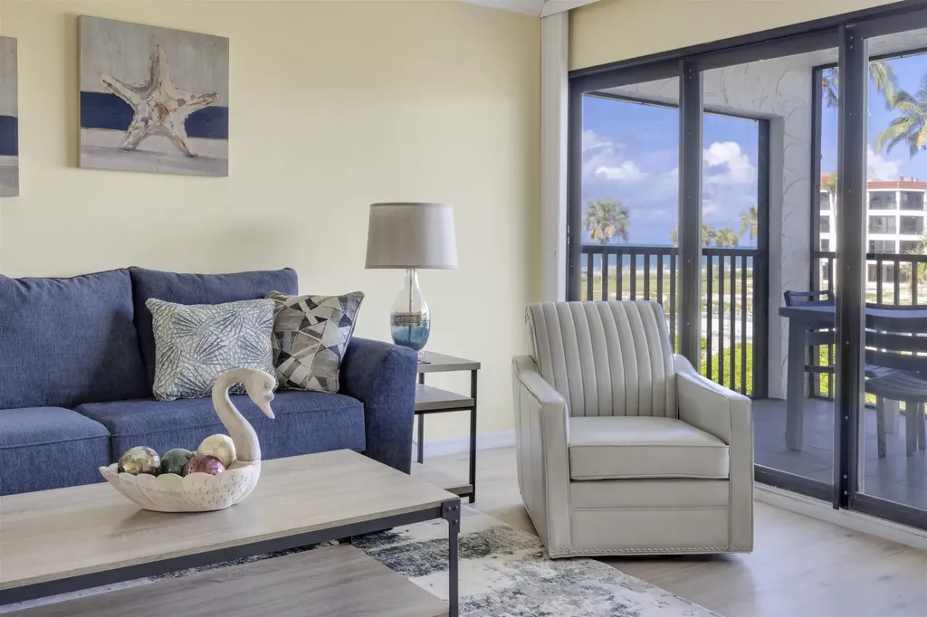 2445 W Gulf Drive Sanibel FL 33957