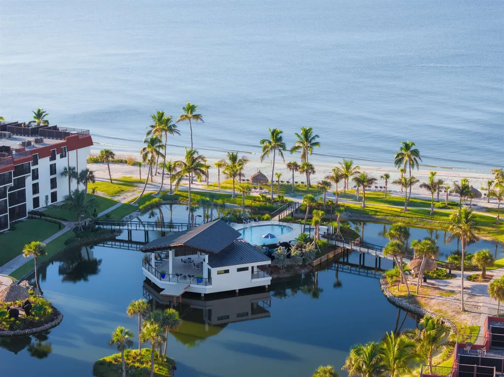 2445 W Gulf Drive Sanibel FL 33957