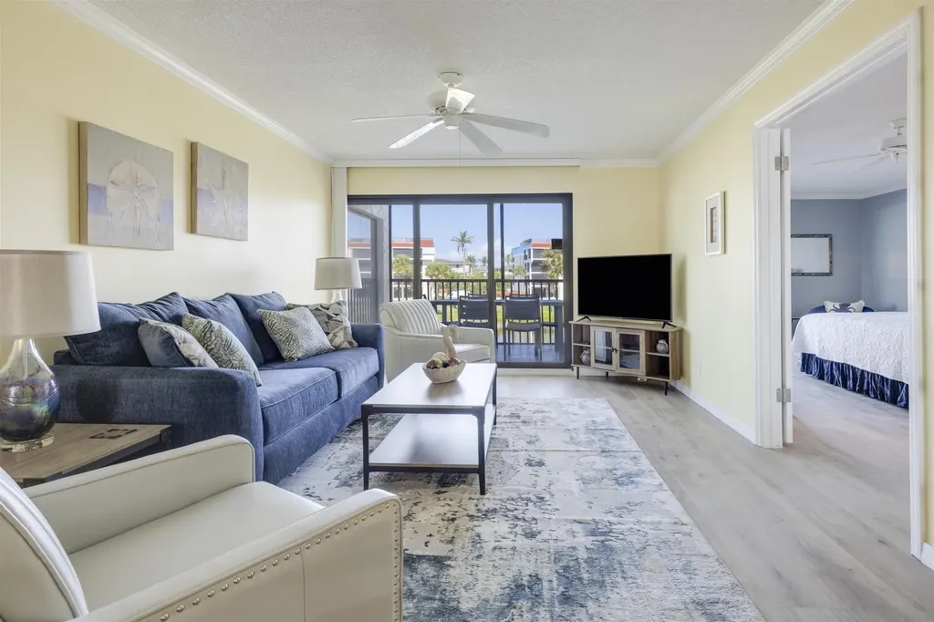 2445 W Gulf Drive Sanibel FL 33957