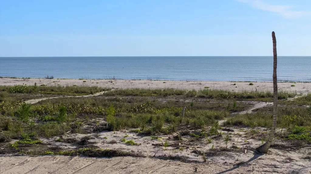 4741 Tradewinds Drive Sanibel FL 33957