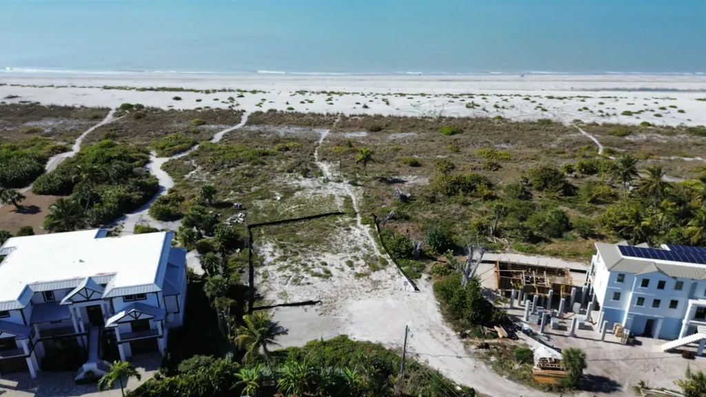 4741 Tradewinds Drive Sanibel FL 33957