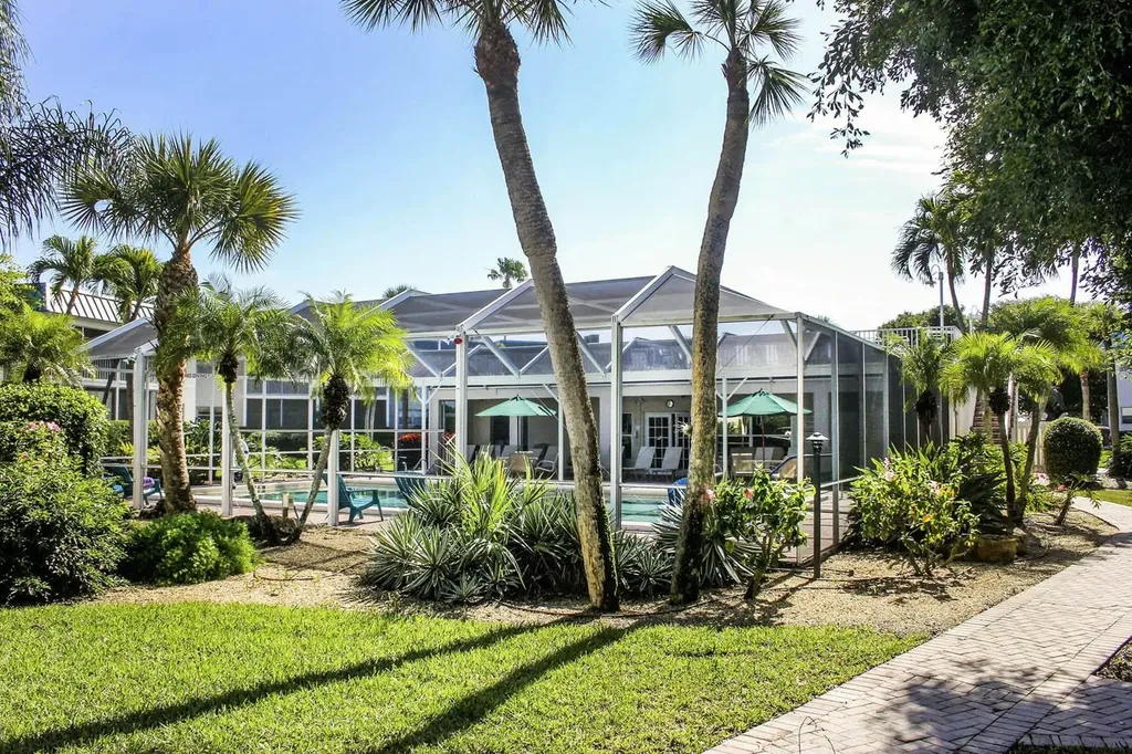 827 E Gulf Drive Sanibel FL 33957