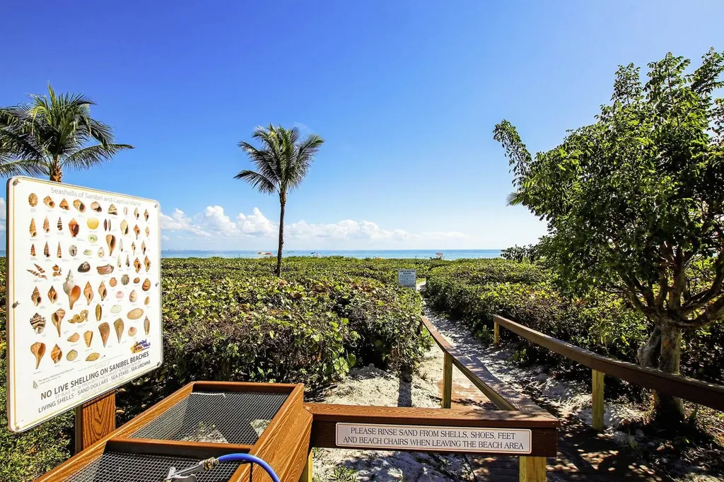 827 E Gulf Drive Sanibel FL 33957