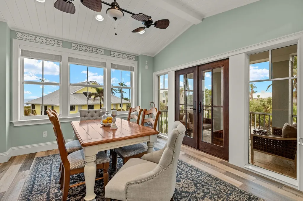 1114 Seagrape Lane Sanibel FL 33957