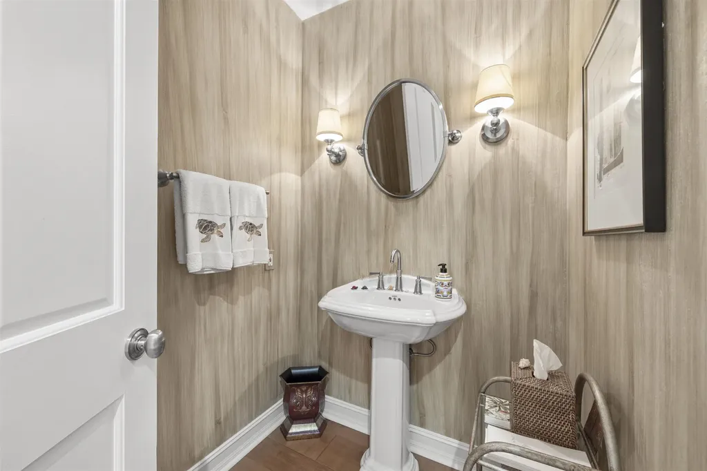 5657 Baltusrol Court Sanibel FL 33957