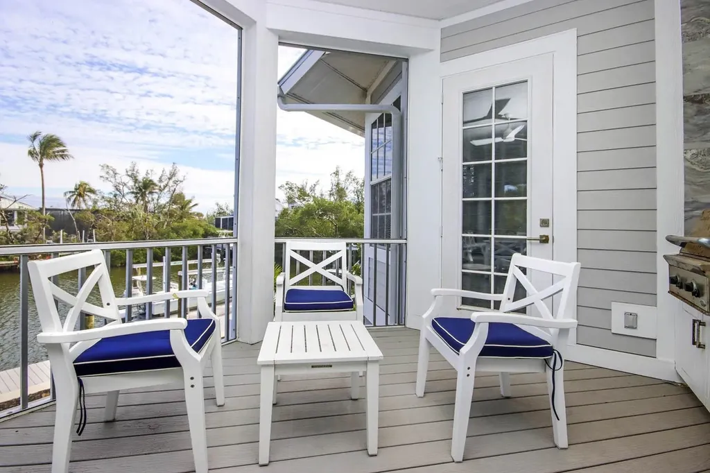 1656 Hibiscus Drive Sanibel FL 33957