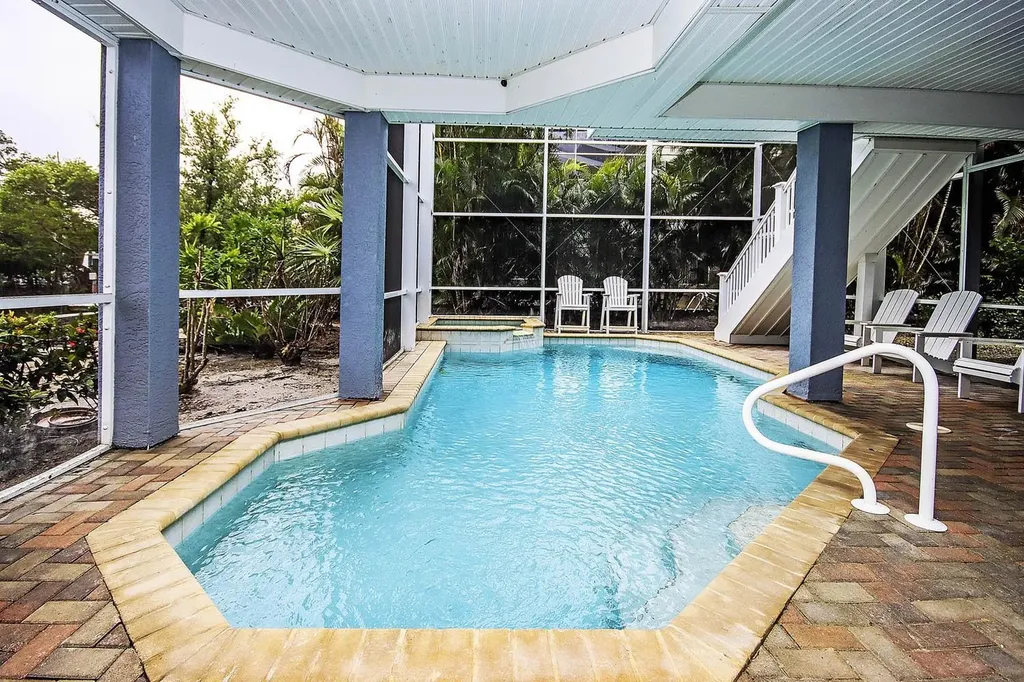 1656 Hibiscus Drive Sanibel FL 33957