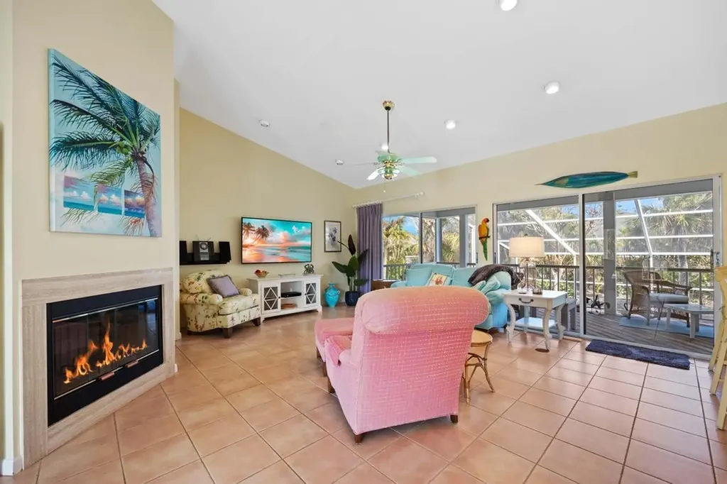 702 Pyrula Avenue Sanibel FL 33957