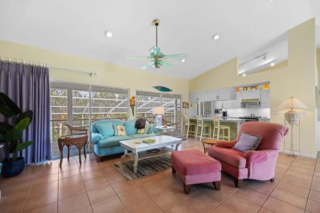 702 Pyrula Avenue Sanibel FL 33957