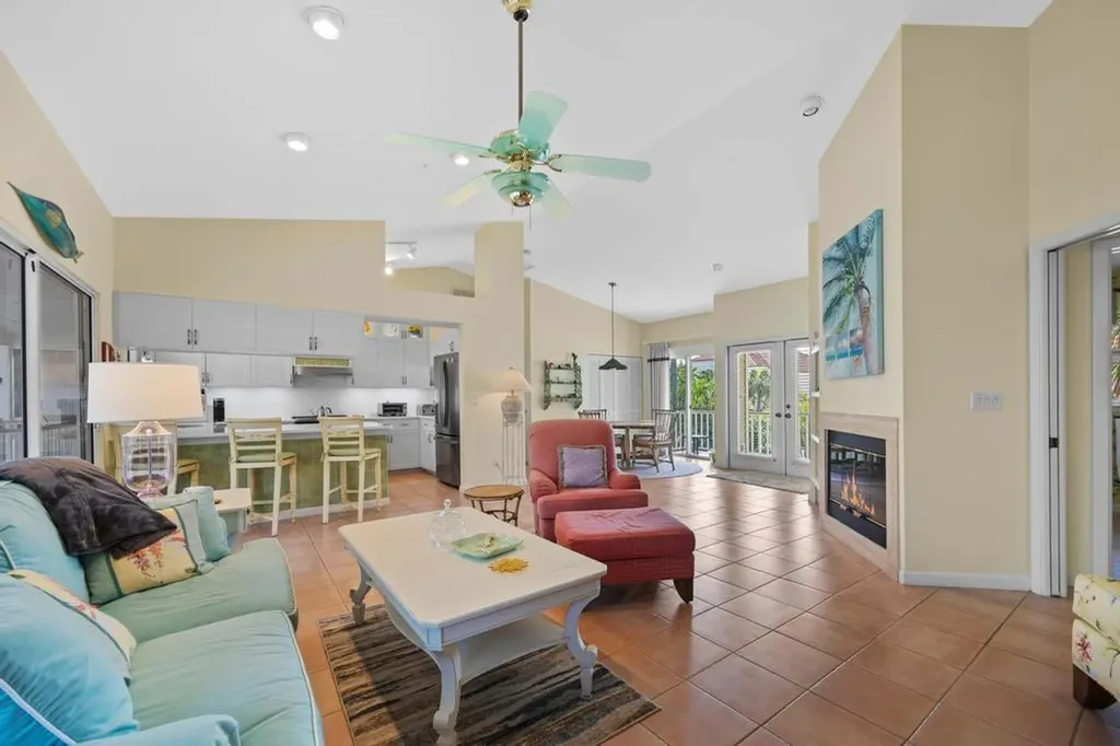 702 Pyrula Avenue Sanibel FL 33957