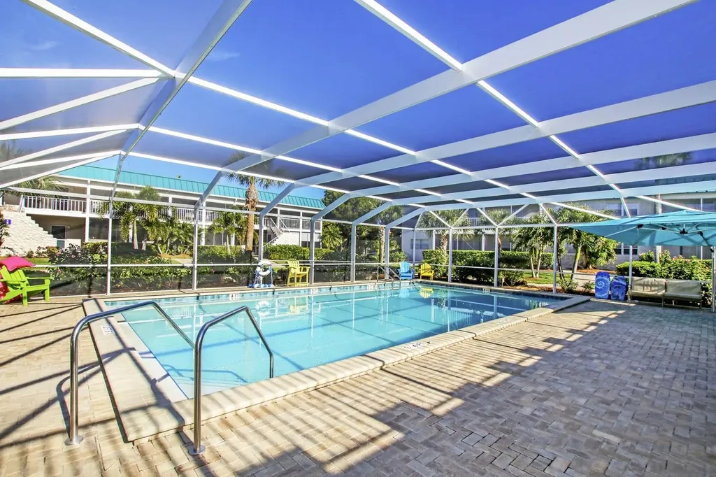 827 E Gulf Drive Sanibel FL 33957