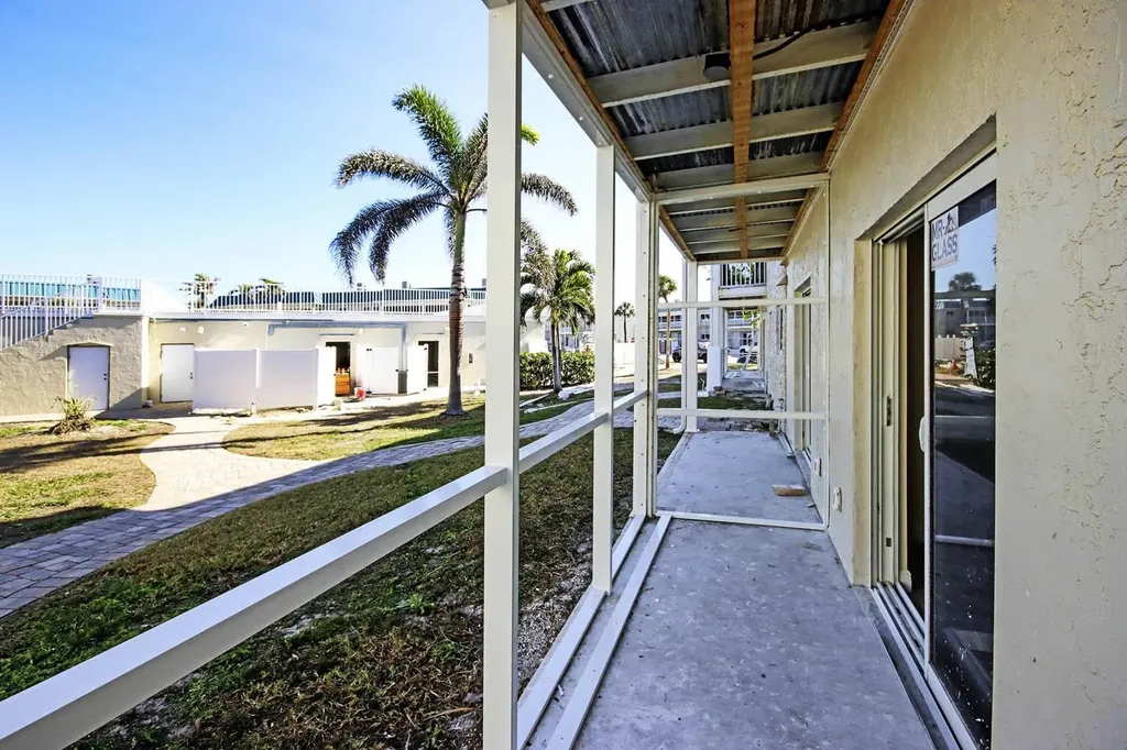 827 E Gulf Drive Sanibel FL 33957