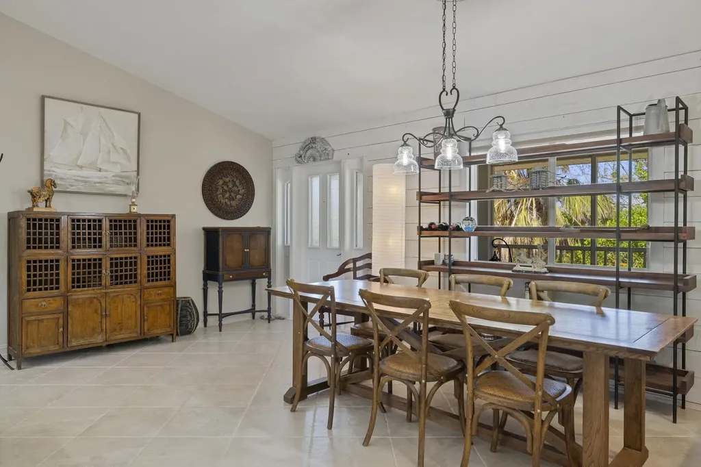 485 Peachtree Road Sanibel FL 33957