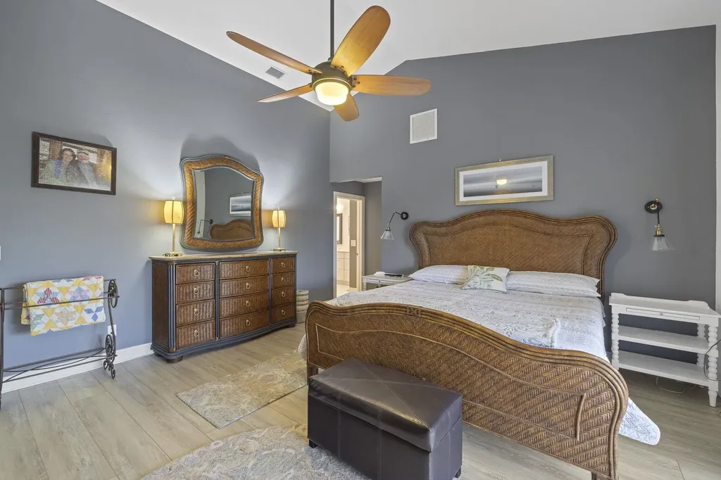 485 Peachtree Road Sanibel FL 33957